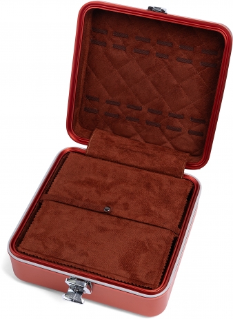 IPM559-RED additional_catalogshot_1